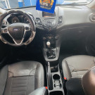 Ford Fiesta SE 1.6 8V Flex 5p 2014 Flex-8
