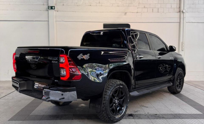 Toyota Hilux CD SRX 4x4 2.8 TDI 16V Diesel Aut. 2021 Diesel-2