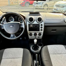 Ford Fiesta Sed. 1.6 8V - 2011-4