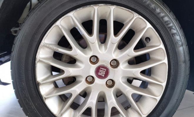 Fiat Punto ATTRACTIVE 1.4 Fire Flex 8V 5p 2014 Flex-13