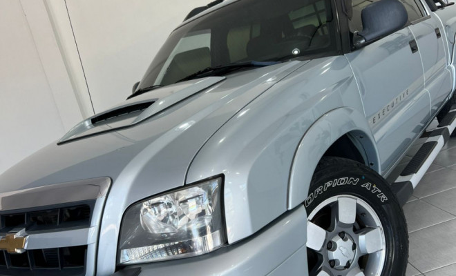 GM - S10 Executive CD 2.4 MPFI Flex 4x2  2011-4