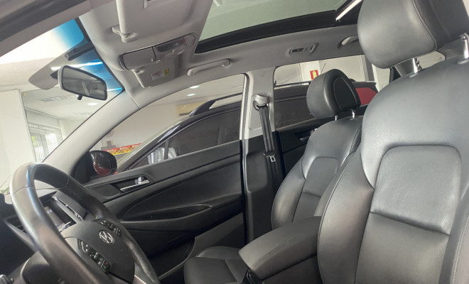 Tucson GLS 1.6 Turbo Aut 2018 Gasolina-8