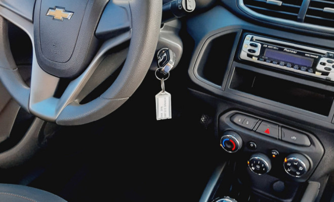 GM - Chevrolet ONIX HATCH LT 1.4 8V FlexPower 5p Mec. 2016 Flex-9