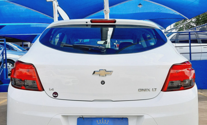 GM - Chevrolet ONIX HATCH LT 1.4 8V FlexPower 5p Mec. 2016 Flex-3