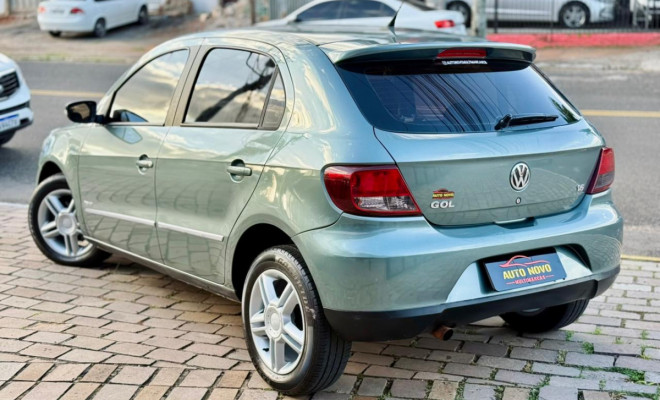 VW - VolksWagen Gol (novo) 1.6 Power/Highi T.Flex 8v 4P 2011 Flex-2