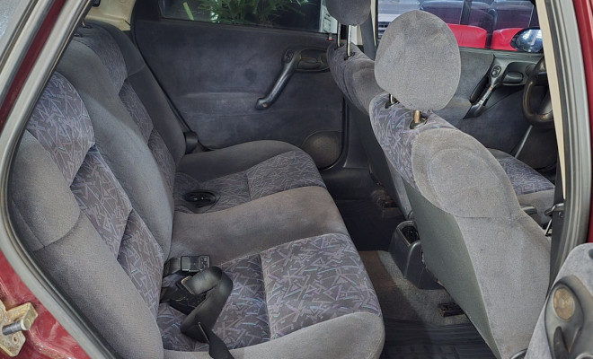 GM - Chevrolet Vectra GLS/Expres.2.2/ 2.0 e 2.0 CD 8V 1998 Gasolina-8