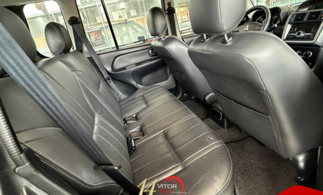 Mitsubishi Pajero TR4 2.0 Flex 16V 4X2 Aut. 2014 Flex-5