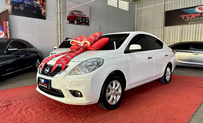 Nissan VERSA SL 1.6 16V Flex Fuel 4p Mec. 2016 Flex-1