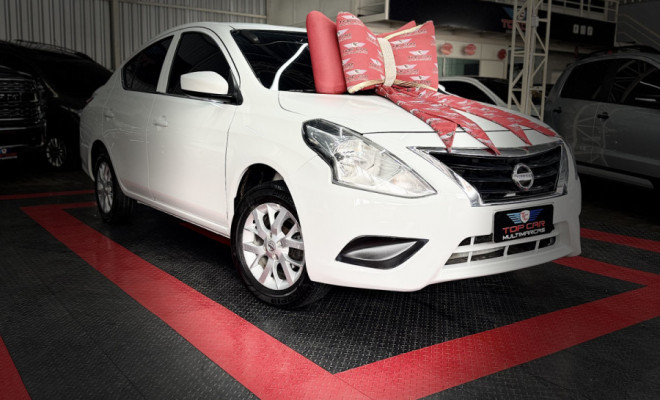 Nissan VERSA SL 1.6 16V Flex Fuel 4p Mec. 2016 Flex