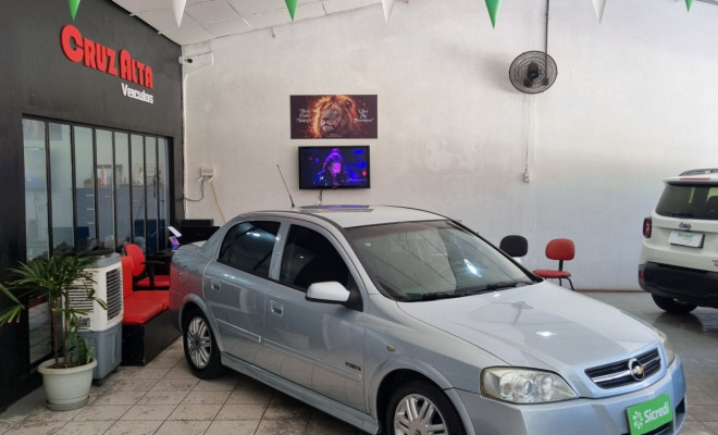 GM - Chevrolet Astra Sed. Advant. 2.0 8V MPFI FlexP. 4p 2008 Flex-1