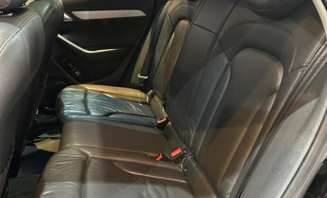 Audi Q3 2.0 TFSI Quat. 211/220cv S-tronic 5p 2013 Gasolina-10