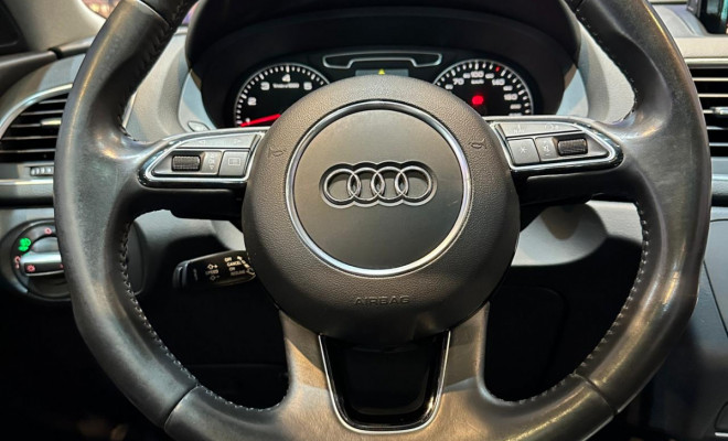 Audi Q3 2.0 TFSI Quat. 211/220cv S-tronic 5p 2013 Gasolina-6