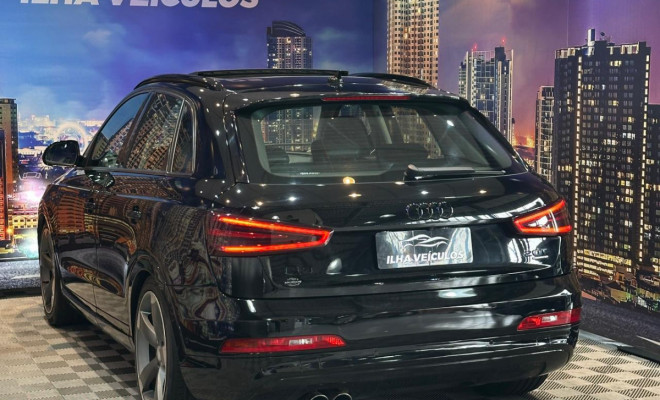 Audi Q3 2.0 TFSI Quat. 211/220cv S-tronic 5p 2013 Gasolina-14