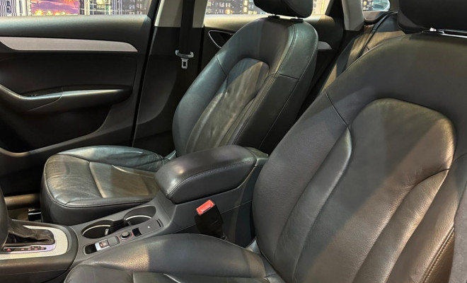 Audi Q3 2.0 TFSI Quat. 211/220cv S-tronic 5p 2013 Gasolina-7