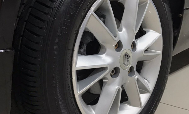 Renault Clio RN/Alizé/Expr./1.0 Hi-Power 16V 5p 2015 Flex-4