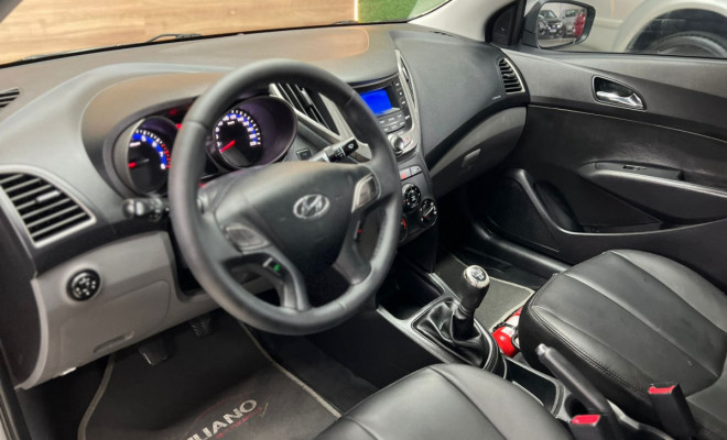 Hyundai HB20S Premium 1.6 Flex 16V Mec. 4p 2015 Flex-3