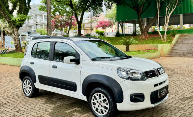 Fiat UNO WAY Celeb. 1.0 EVO Fire Flex 8V 5p 2015 Flex