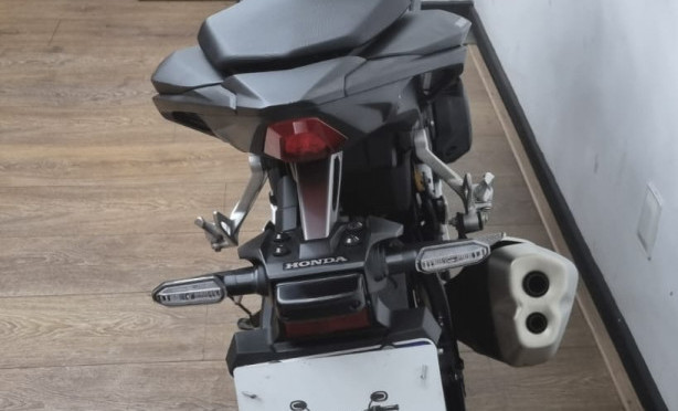 HONDA CB 500 HORNET 2026 Gasolina-10