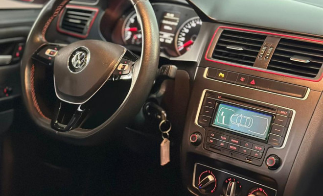 VW - VolksWagen Fox Rock in Rio 1.6 Mi Total Flex 8V 5p 2016 Flex-11