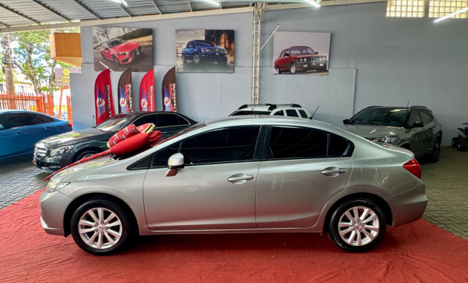 Honda Civic Sedan LXS 1.8/1.8 Flex 16V Mec. 4p 2014 Flex-0