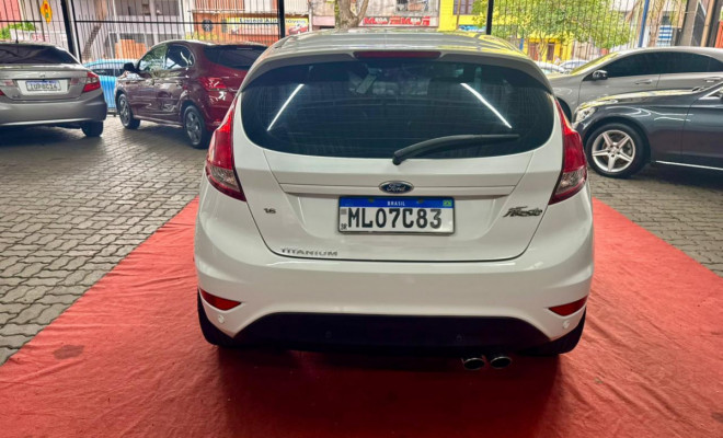 Ford Fiesta TIT./TIT.Plus 1.6 16V Flex Aut. 2014 Flex-4