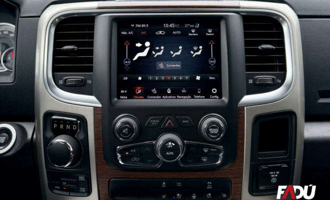 RAM CLASSIC LARAMIE NIGHT ED. 5.7 4X4 Aut. 2022 Gasolina-6