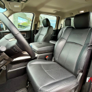 RAM CLASSIC LARAMIE NIGHT ED. 5.7 4X4 Aut. 2022 Gasolina-2