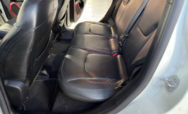 Jeep Renegade Trailhawk 2.0 4x4 TB Diesel Aut 2016 Diesel-4