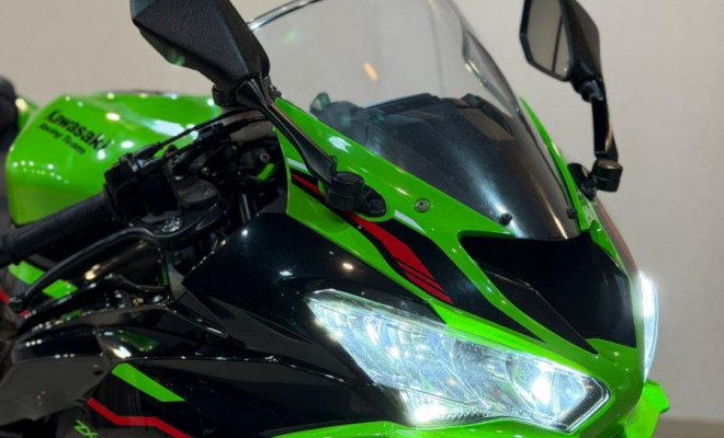 KAWASAKI NINJA ZX-6R 636cc 2021 Gasolina-12