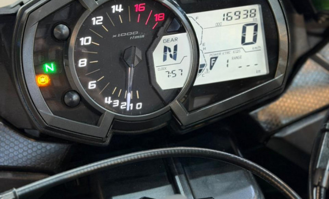 KAWASAKI NINJA ZX-6R 636cc 2021 Gasolina-15