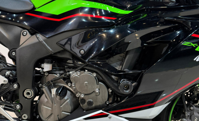 KAWASAKI NINJA ZX-6R 636cc 2021 Gasolina-3