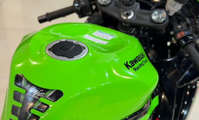 KAWASAKI NINJA ZX-6R 636cc 2021 Gasolina-13