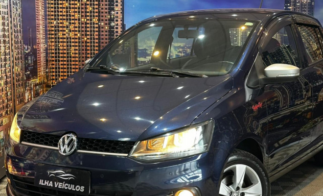 VW - VolksWagen Fox Rock in Rio 1.6 Mi Total Flex 8V 5p 2016 Flex-0