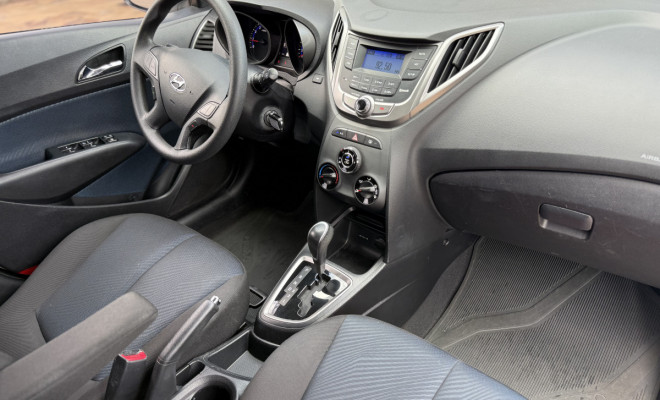 Hyundai HB20 C.Plus 1.6 Flex 16V Aut. 2015 Flex-6