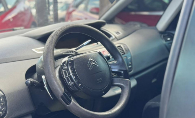 Citroën C4 GLX 2.0 Flex 16V 5p Aut. 2009 Gasolina-4