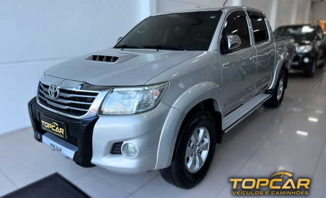 Toyota Hilux CD SRV D4-D 4x4 3.0 TDI Diesel Aut 2014 Diesel-0