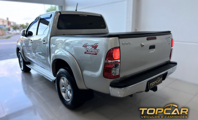 Toyota Hilux CD SRV D4-D 4x4 3.0 TDI Diesel Aut 2014 Diesel-4