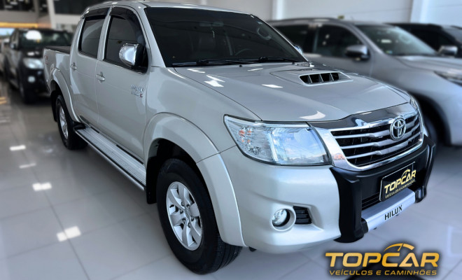 Toyota Hilux CD SRV D4-D 4x4 3.0 TDI Diesel Aut 2014 Diesel-1