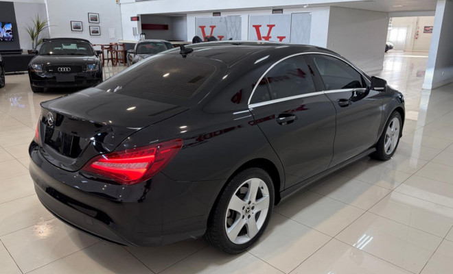 Mercedes-Benz CLA-180 1.6 16V 122cv Aut. 2019 Gasolina-9
