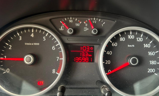 VW - VolksWagen VOYAGE 1.0/1.0 City Mi Total Flex 8V 4p 2012 Flex-7