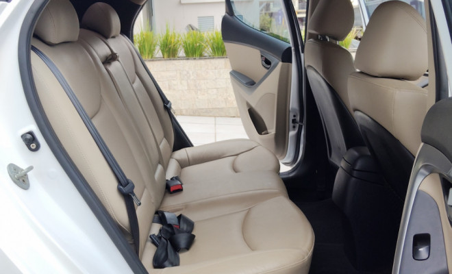 Hyundai Elantra GLS 2.0 16V Flex Aut. 2016 Flex-12