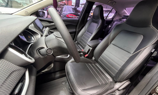 GM - Chevrolet ONIX SEDAN Plus LTZ 1.0 12V TB Flex Mec. 2021 Flex-4