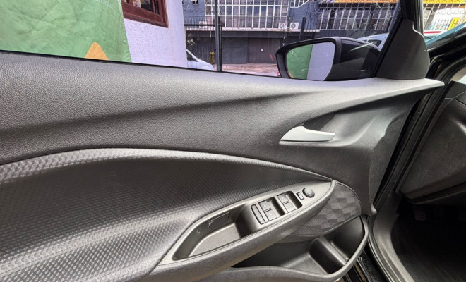 GM - Chevrolet ONIX SEDAN Plus LTZ 1.0 12V TB Flex Mec. 2021 Flex-5