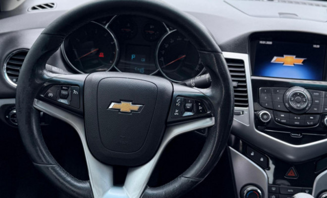 GM - Chevrolet CRUZE LTZ 1.8 16V FlexPower 4p Aut. 2012 Flex-13