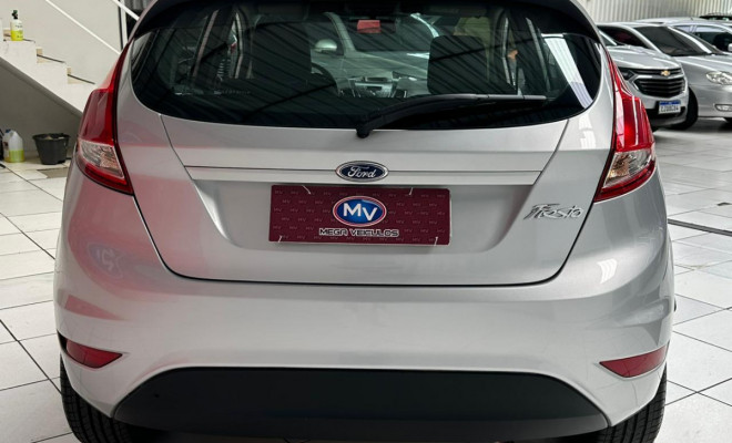 Ford Fiesta 1.5 16V Flex Mec. 5p 2016 Flex-12