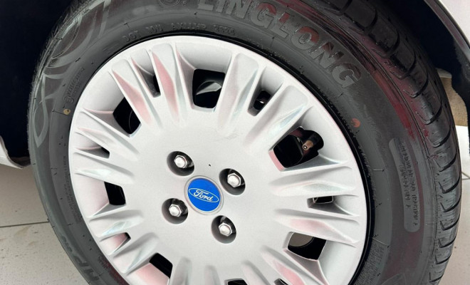 Ford Fiesta 1.5 16V Flex Mec. 5p 2016 Flex-5