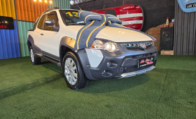 Fiat Strada Adv. M. March. 1.8 Flex 16V CD 2013 Flex-4