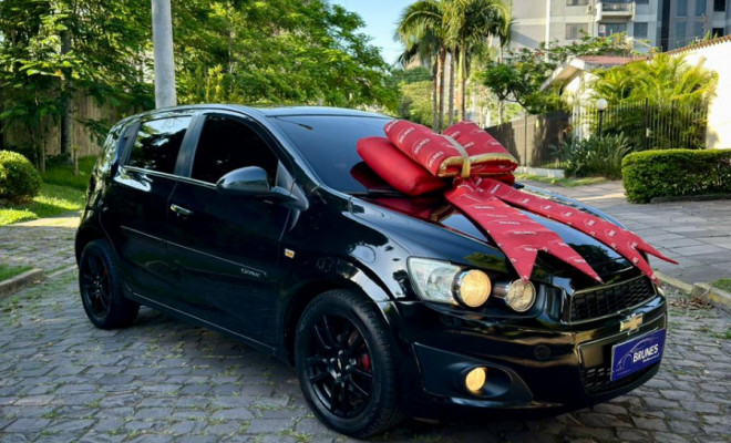 GM - Chevrolet SONIC HB LTZ 1.6 16V FlexPower 5p Aut. 2012 Flex