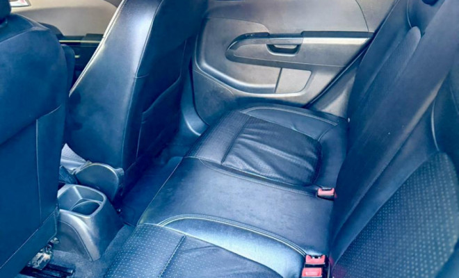 GM - Chevrolet SONIC HB LTZ 1.6 16V FlexPower 5p Aut. 2012 Flex-9