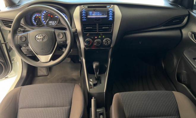 Toyota YARIS XL Live 1.3 Flex 16V 5p Aut. 2021 Flex-6